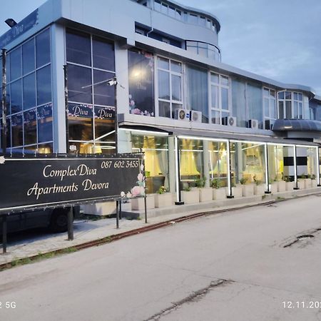 Danita Apartments & Diva Restaurant Bbq&Pool Bar Warna Exterior foto