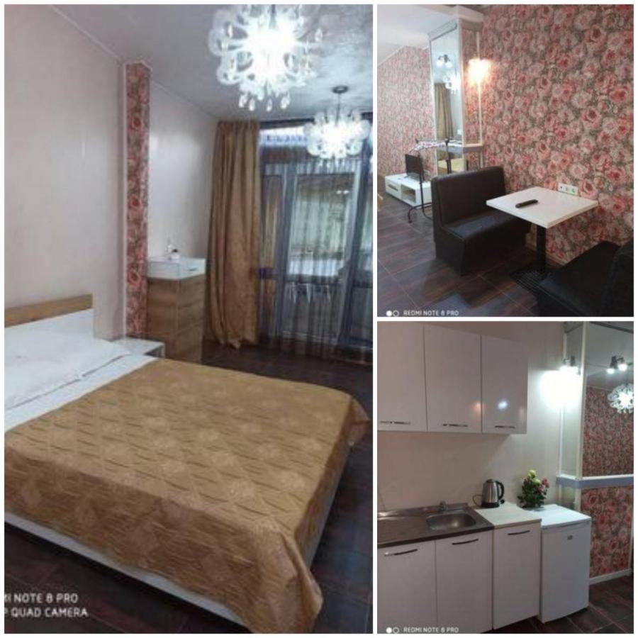 Danita Apartments & Diva Restaurant Bbq&Pool Bar Warna Exterior foto